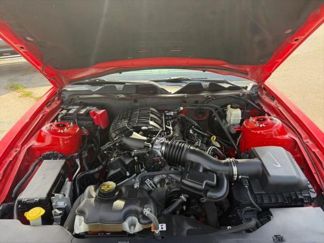 2012 Ford Mustang V6
