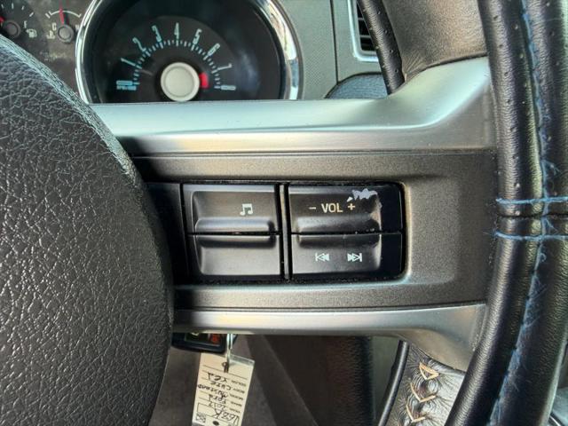 2012 Ford Mustang V6