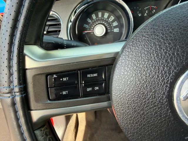 2012 Ford Mustang V6