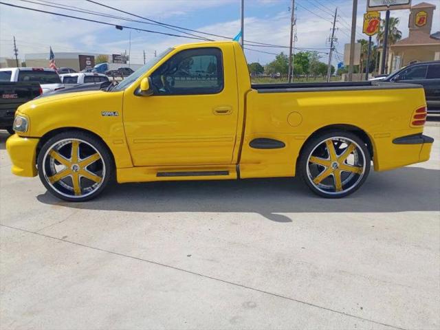 2002 Ford F-150 Base