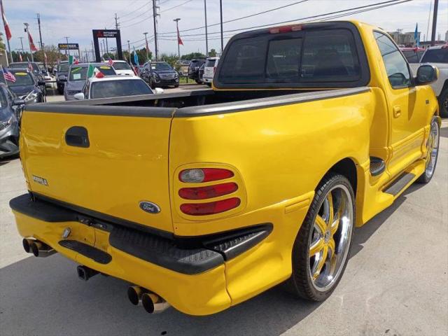 2002 Ford F-150 Base