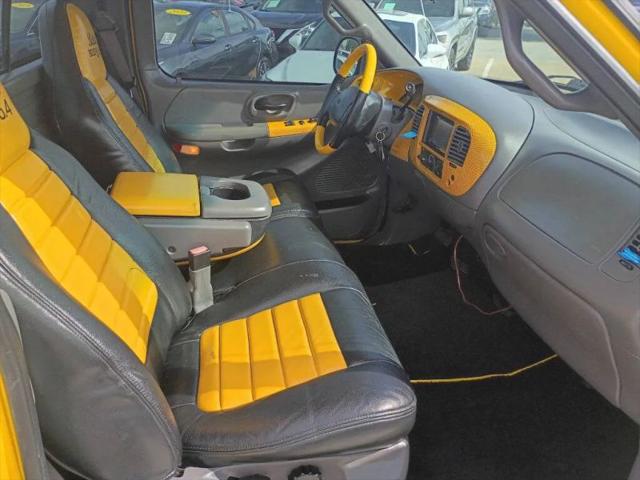 2002 Ford F-150 Base
