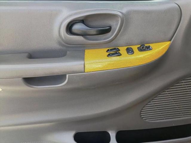 2002 Ford F-150 Base