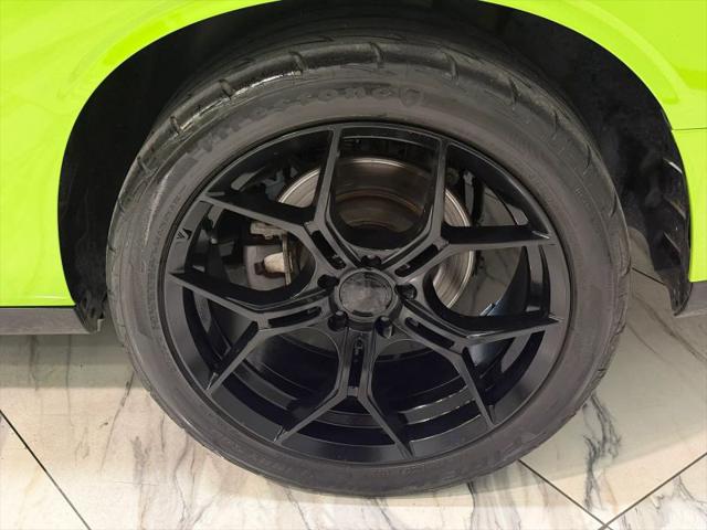 2015 Dodge Challenger R/T Plus
