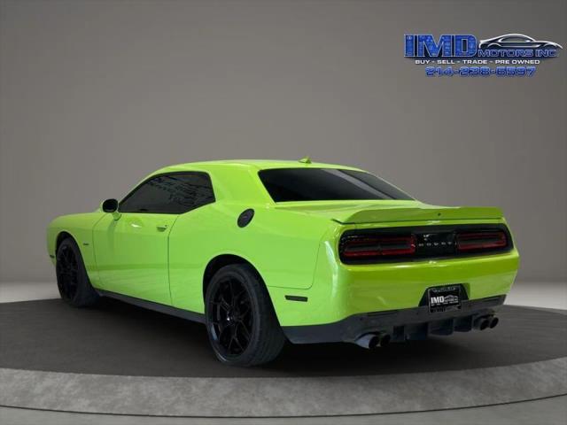 2015 Dodge Challenger R/T Plus