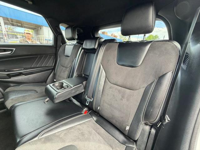 2019 Ford Edge ST