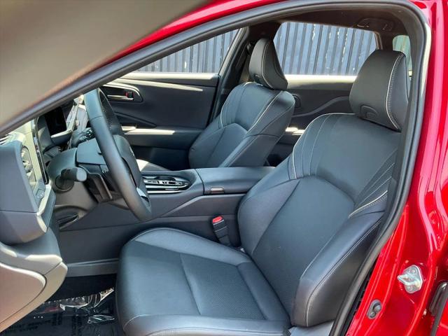 2025 Toyota Crown Signia XLE