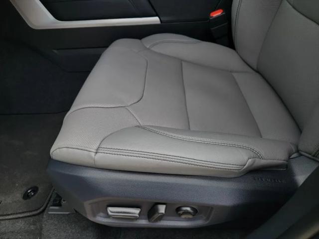 2026 Toyota Tundra Limited CrewMax 5.5' Bed