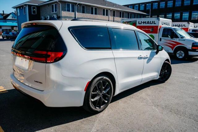 2025 Chrysler Pacifica Limited
