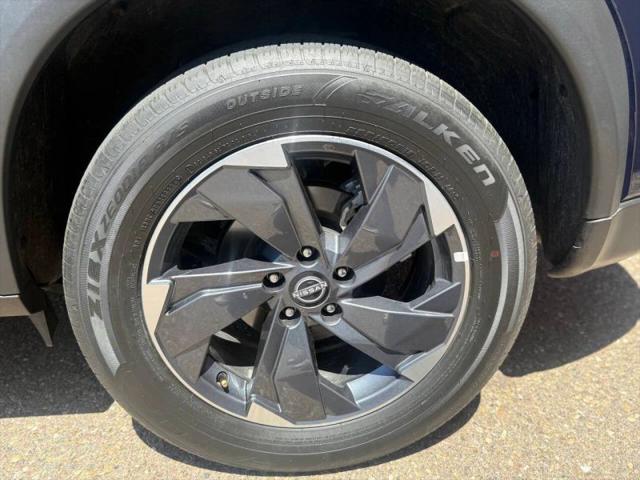 2025 Nissan Rogue SV FWD