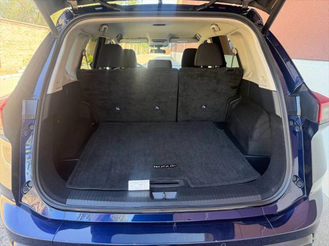 2025 Nissan Rogue SV FWD