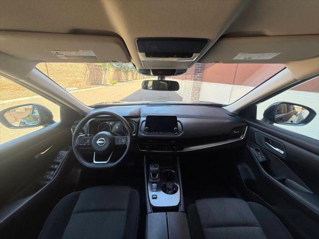 2025 Nissan Rogue SV FWD