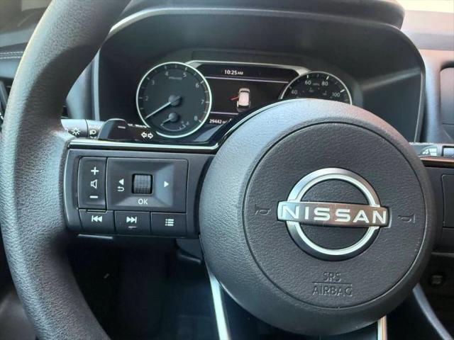 2025 Nissan Rogue SV FWD