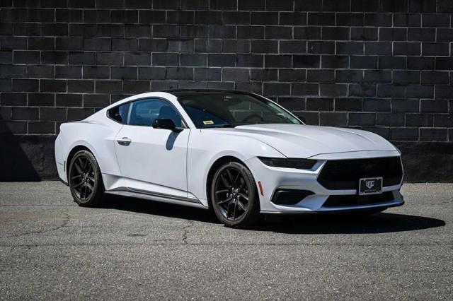 2024 Ford Mustang EcoBoost Fastback