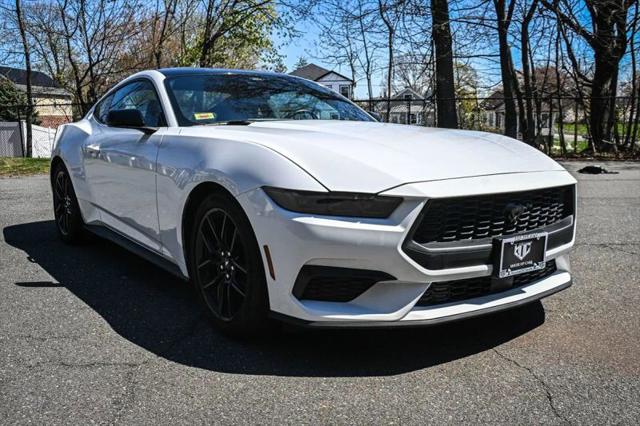 2024 Ford Mustang EcoBoost Fastback
