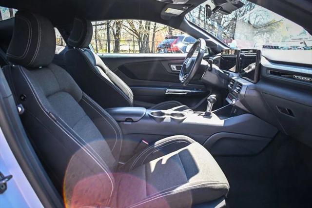 2024 Ford Mustang EcoBoost Fastback