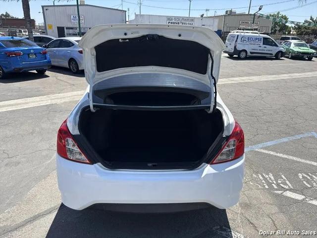 2018 Nissan Versa 1.6 SV