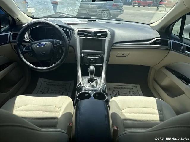 2014 Ford Fusion SE