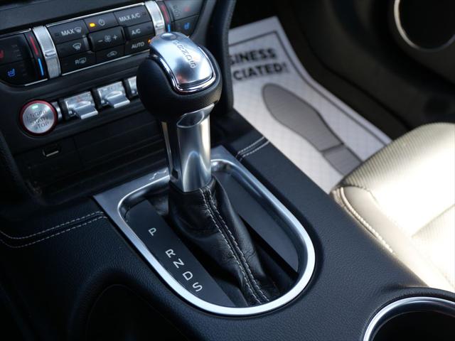 2022 Ford Mustang EcoBoost Premium Fastback