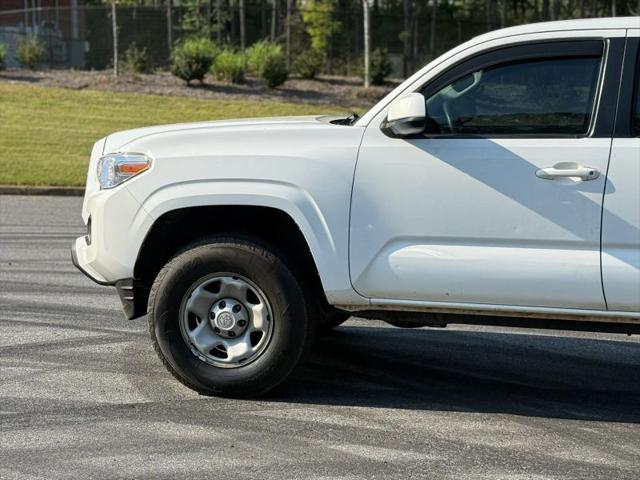 2017 Toyota Tacoma SR