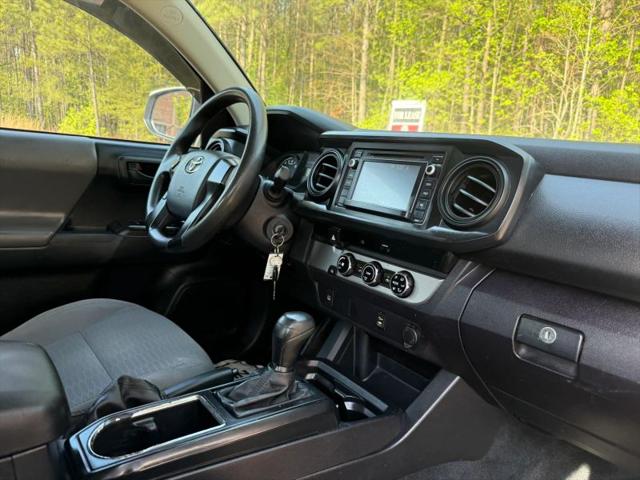2017 Toyota Tacoma SR