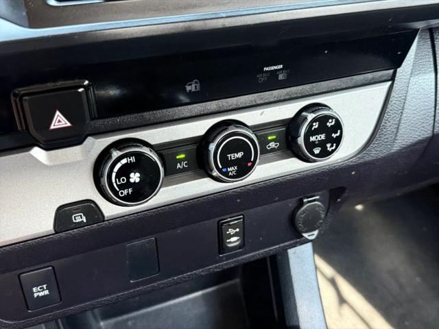 2017 Toyota Tacoma SR
