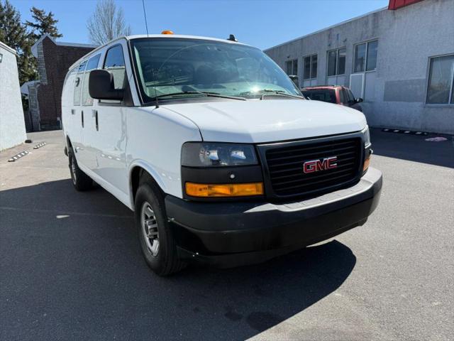 2018 GMC Savana 3500 Work Van