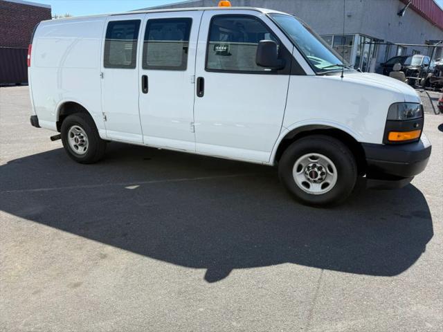 2018 GMC Savana 3500 Work Van