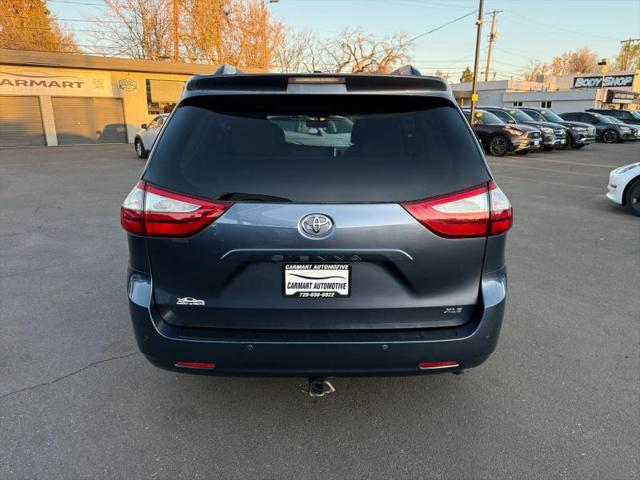 2017 Toyota Sienna XLE 8 Passenger