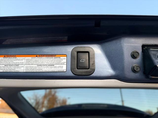 2017 Toyota Sienna XLE 8 Passenger