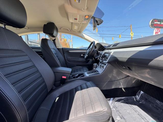 2014 Volkswagen CC 2.0T Sport