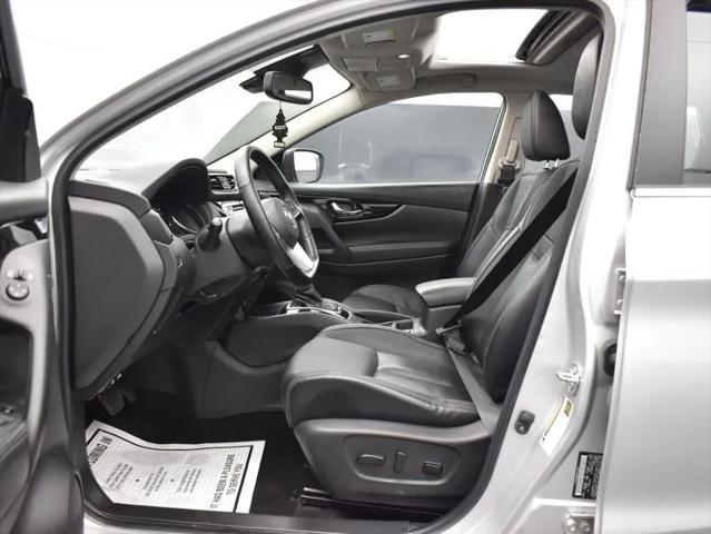 2022 Nissan Rogue Sport SL AWD Xtronic CVT