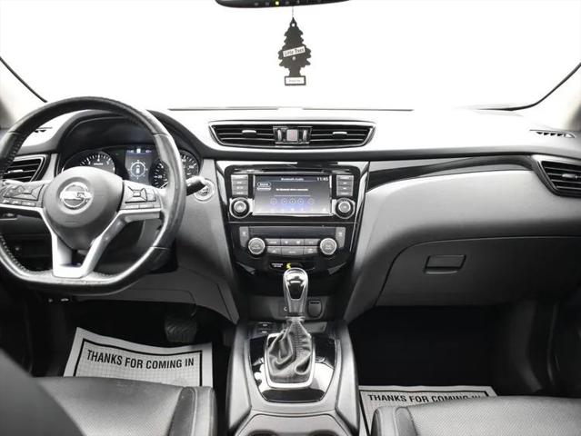 2022 Nissan Rogue Sport SL AWD Xtronic CVT