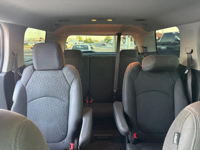 2015 GMC Acadia SLE-2