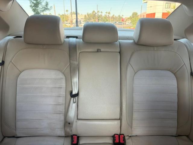 2013 Volkswagen Passat 2.0L TDI SEL Premium