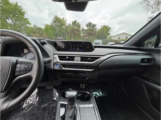 2021 Lexus UX 250h 250h