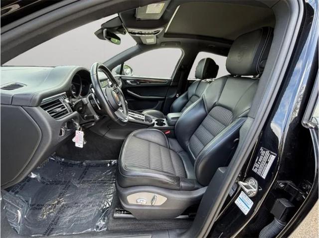 2023 Porsche Macan T