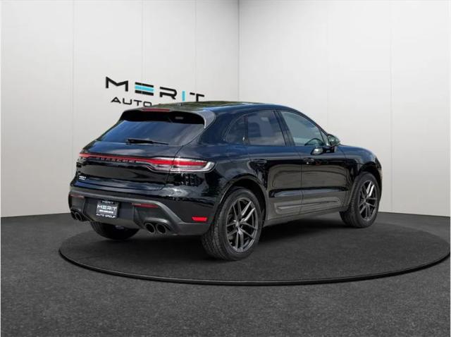 2023 Porsche Macan T