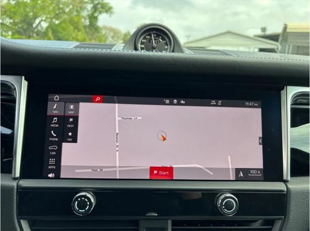 2023 Porsche Macan T