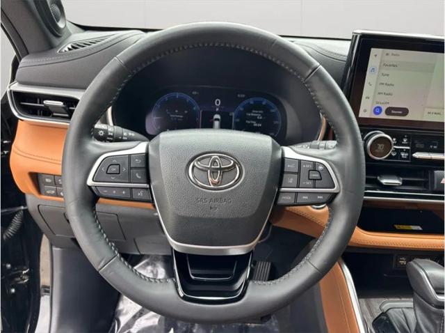 2023 Toyota Highlander Platinum