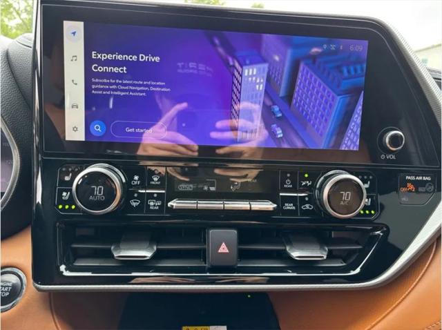 2023 Toyota Highlander Platinum