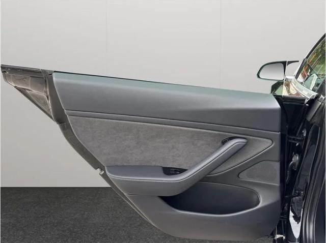 2018 Tesla Model 3 Mid Range