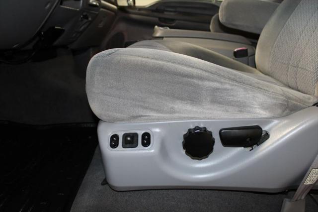 2000 Ford Excursion XLT