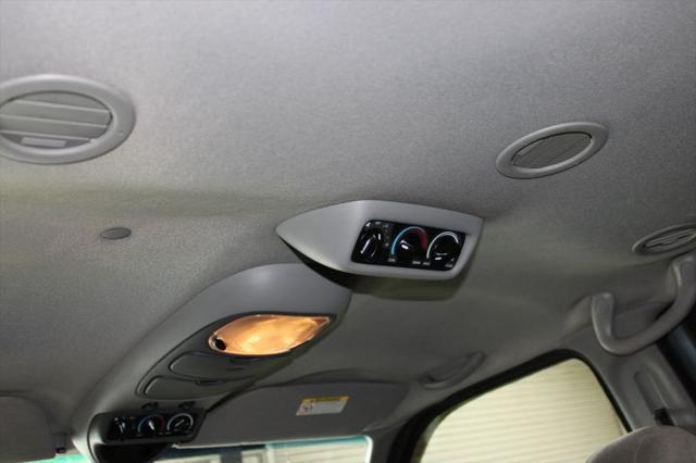 2000 Ford Excursion XLT