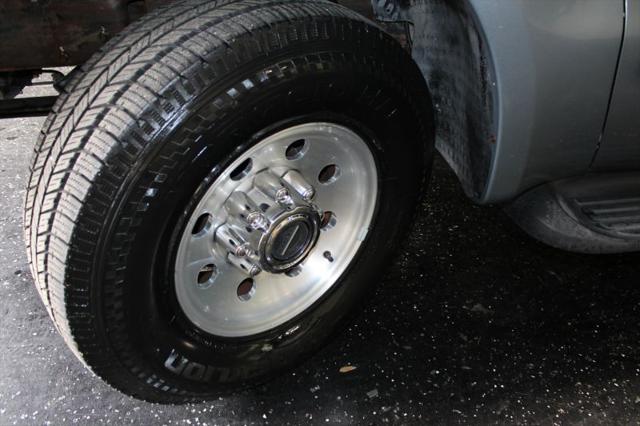 2000 Ford Excursion XLT
