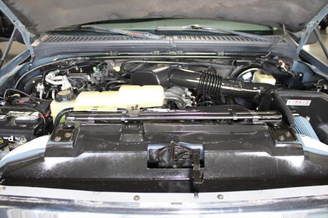 2000 Ford Excursion XLT