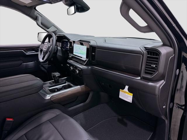 2026 GMC Sierra 1500 Crew Cab, Short Bed, SLT, RWD