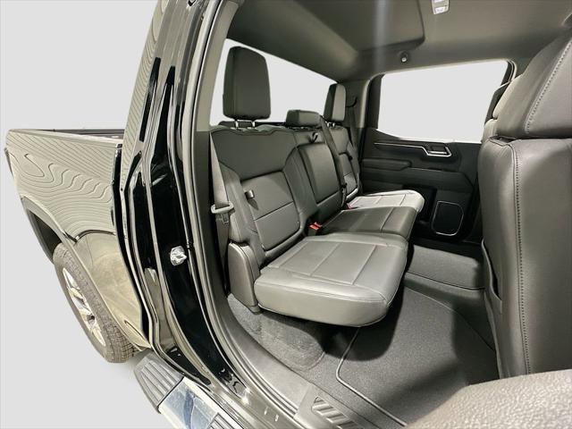 2026 GMC Sierra 1500 Crew Cab, Short Bed, SLT, RWD