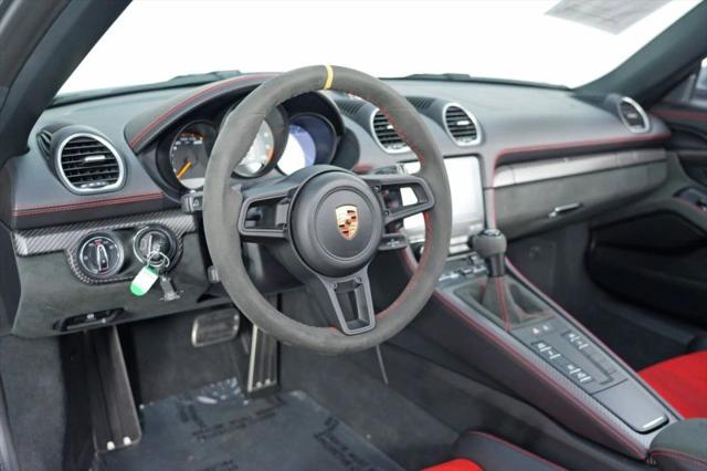 2024 Porsche 718 Spyder RS
