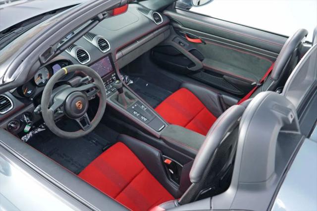 2024 Porsche 718 Spyder RS